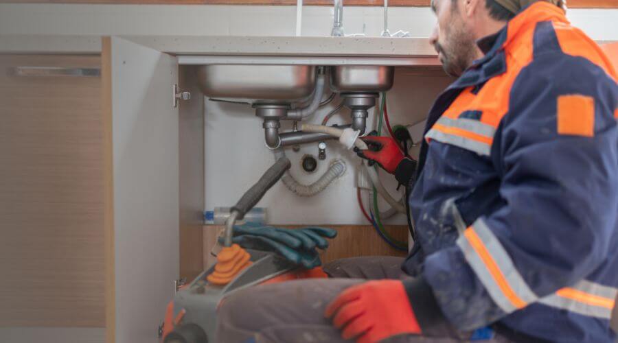 Professional tankless water heater installation services in Steeles Tavern, VA